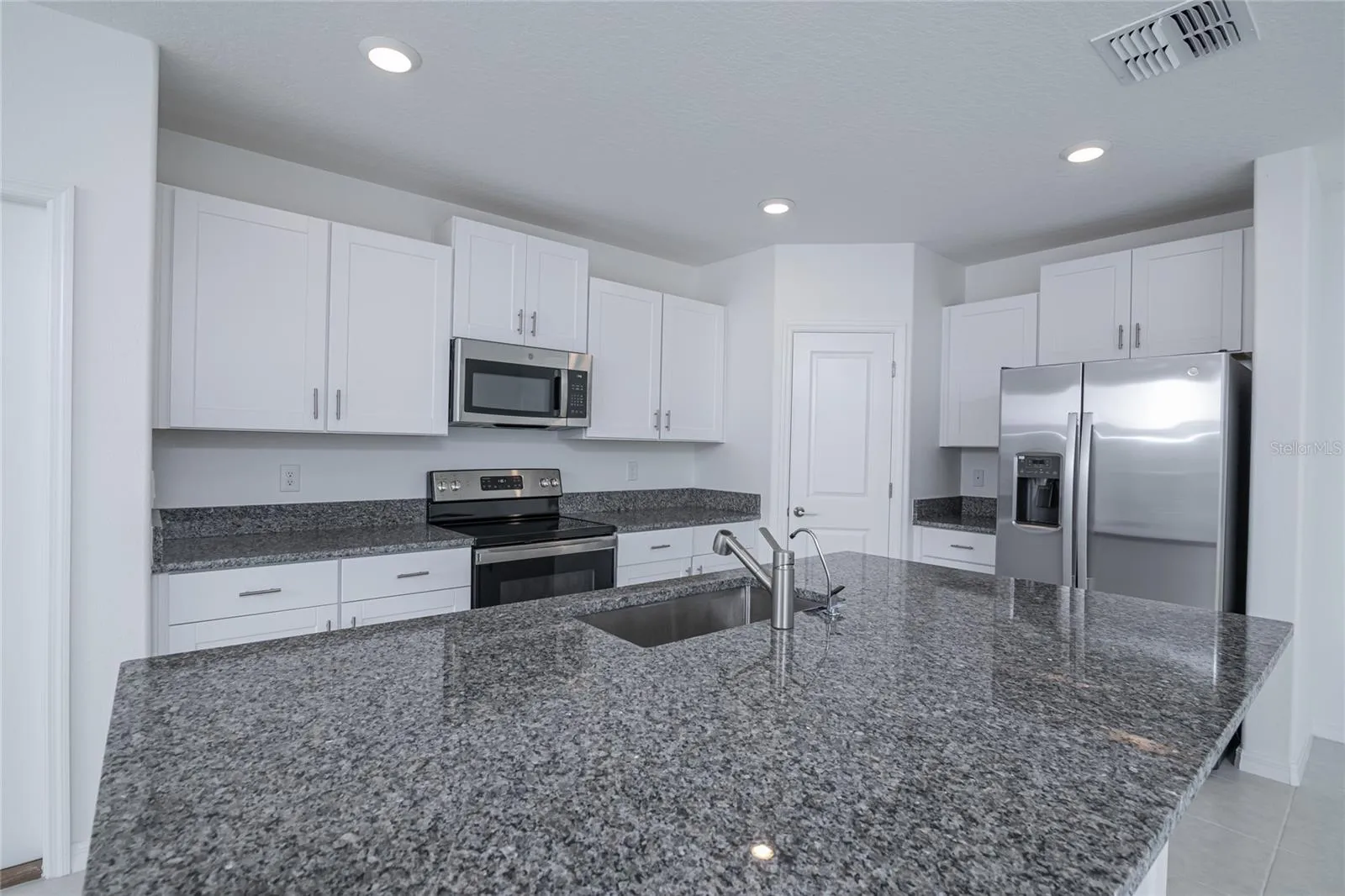 2189 Teneroc Trl, Lakeland, Florida 33801 — photo 12