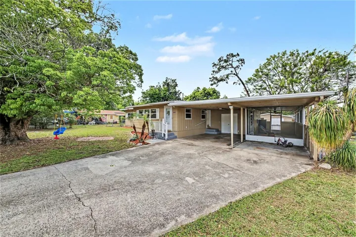 Oversized Driveway = Room for Multiple Vehicles and Everyday Convenience