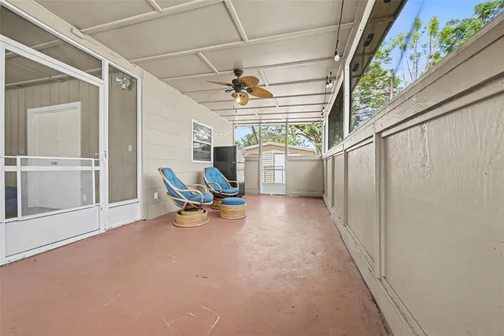 Oversized Screened Patio for Year-Round Enjoyment