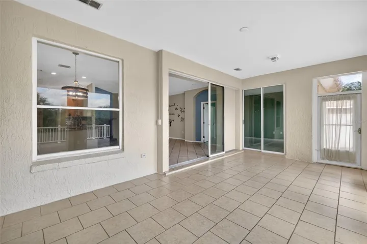 Enclosed Florida room