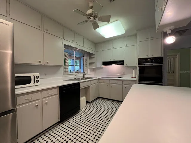 1170