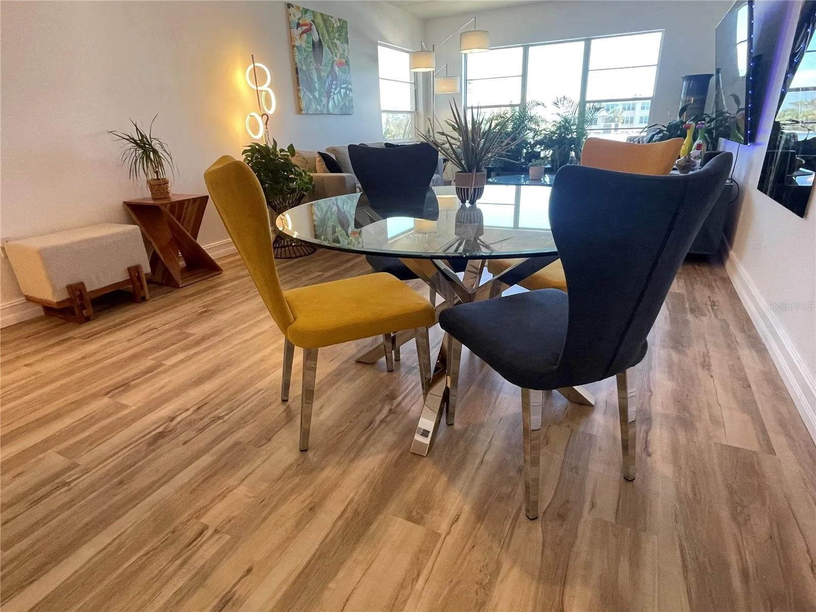 Combination dining and living area flows freely