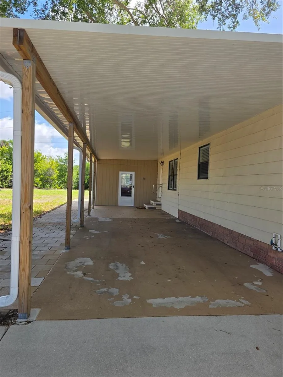 Carport