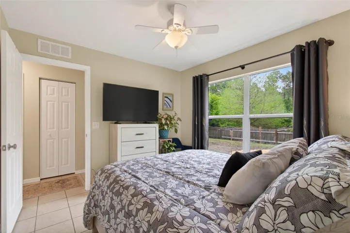 Guest Bedroom 1