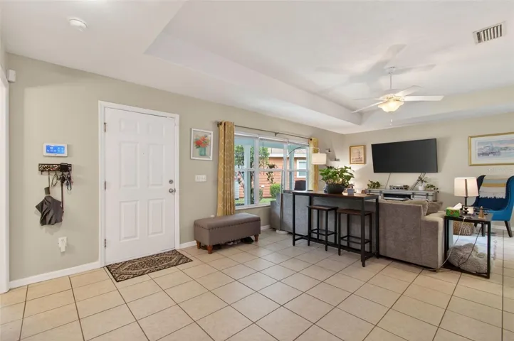 Front Entrance/Living Area