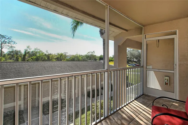 Front Lanai