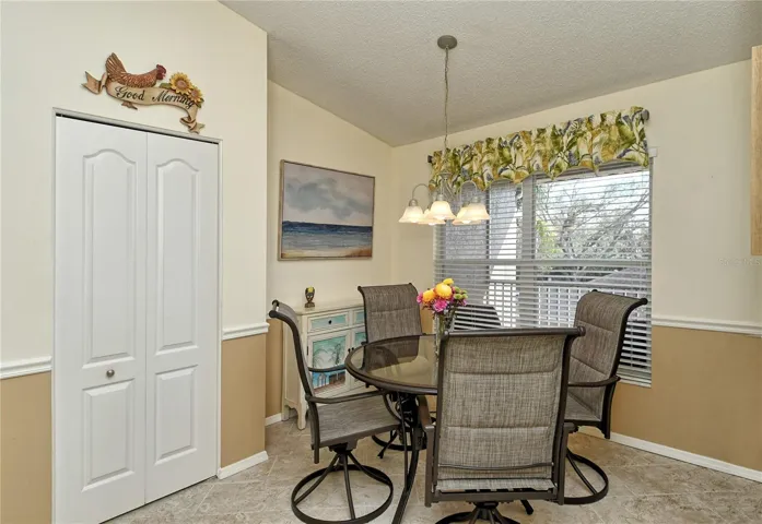Breakfast Nook