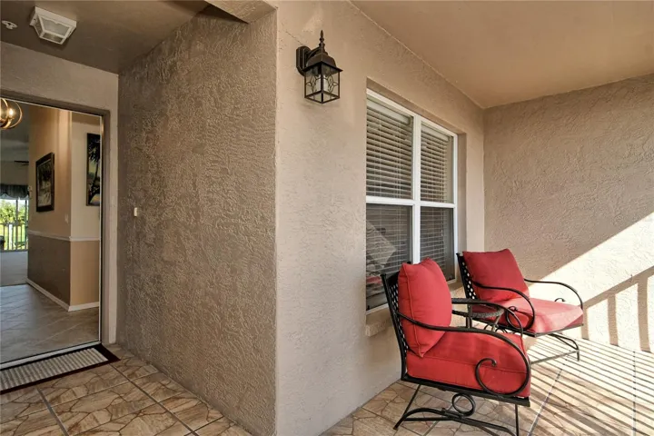 Front Lanai