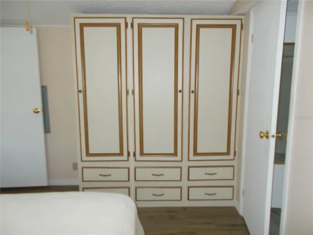 Primary Bedroom Closet