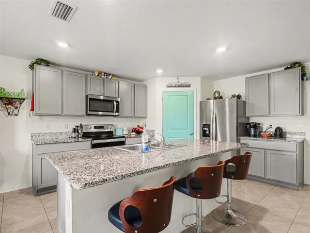 4114 Dovetail Lane, PALMETTO, FL 34221 - Kitchen