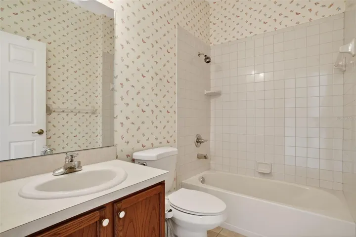 2nd Bathroom