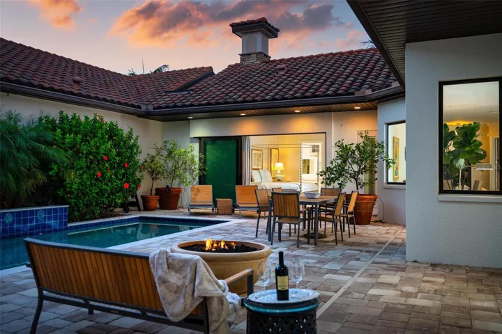 Outdoor courtyard, pocket sliders to primary bedroom