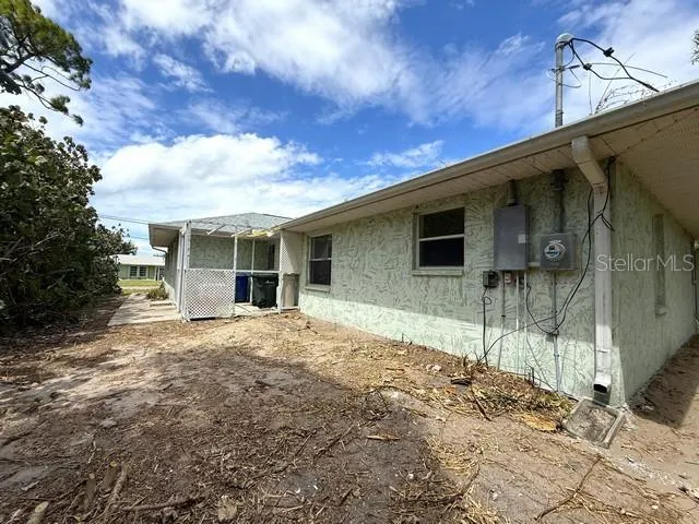 RIGHT SIDE