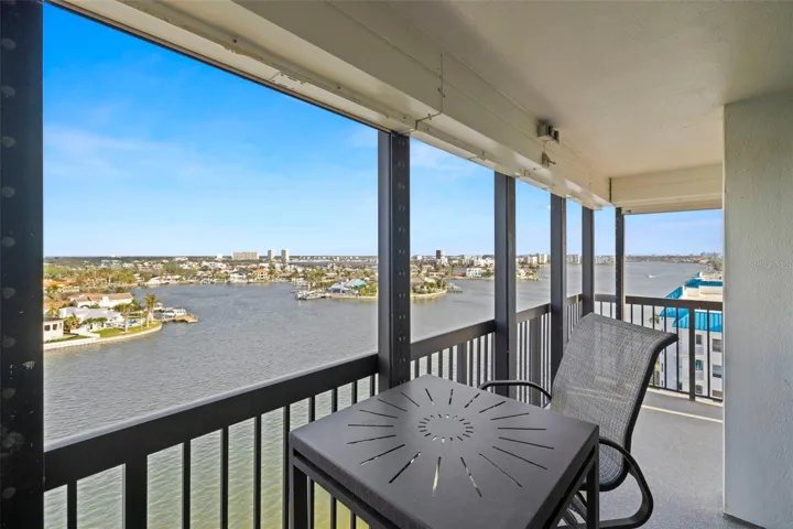 Wrap around balcony