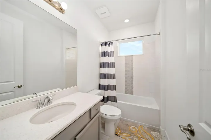 Bedroom 3 Full Bath