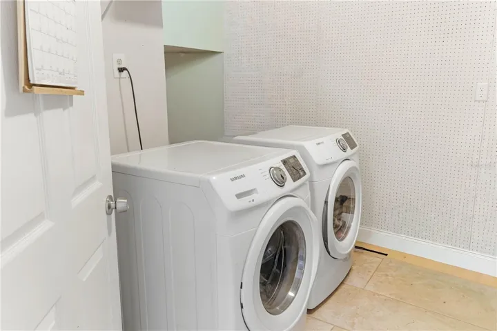 Large inside laundry room and pantry off kitchen