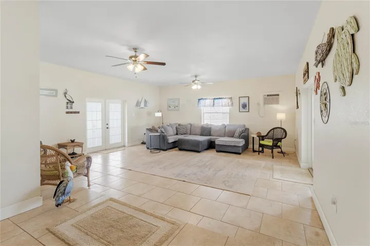 Bonus room