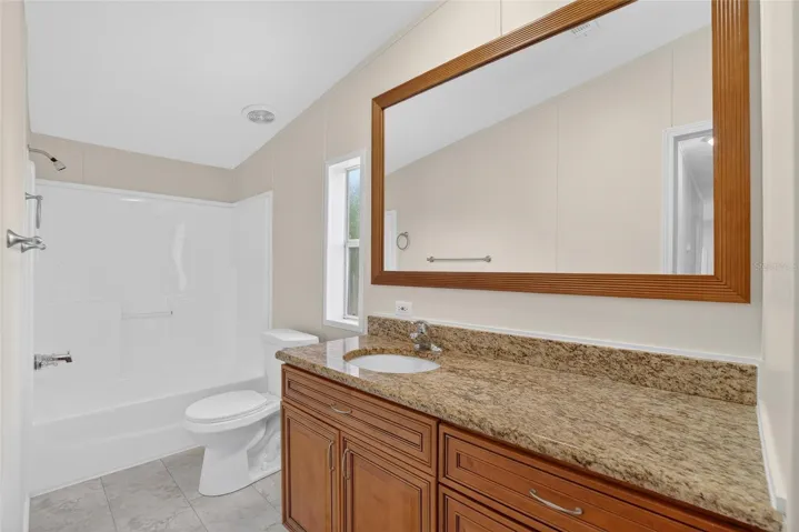 2nd Bathroom