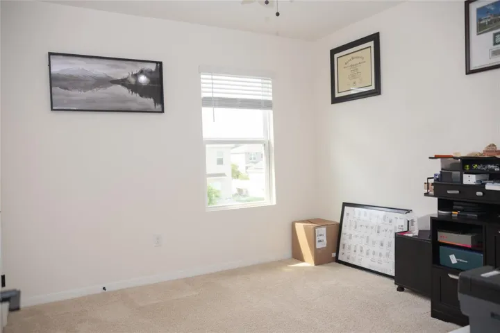 Guest bedroom4