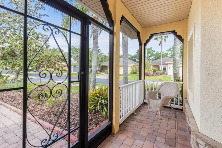 Screened in front porch