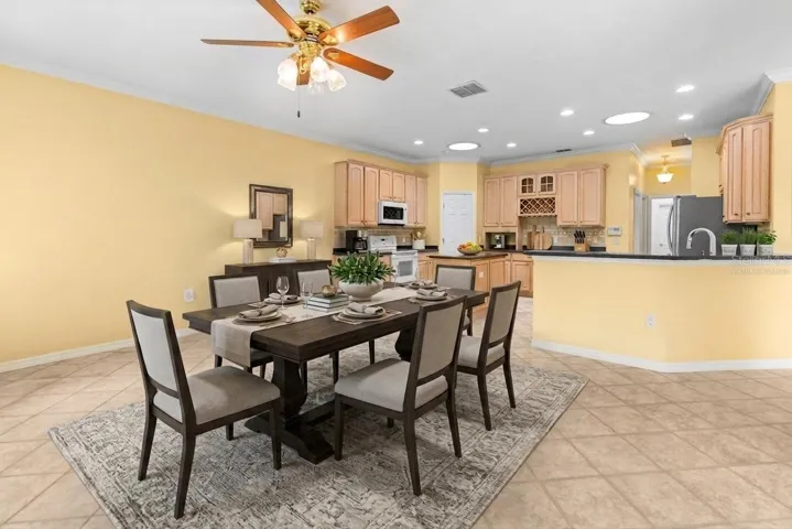 Dining Room - Virtually staged