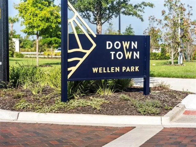 Downtown Wellen