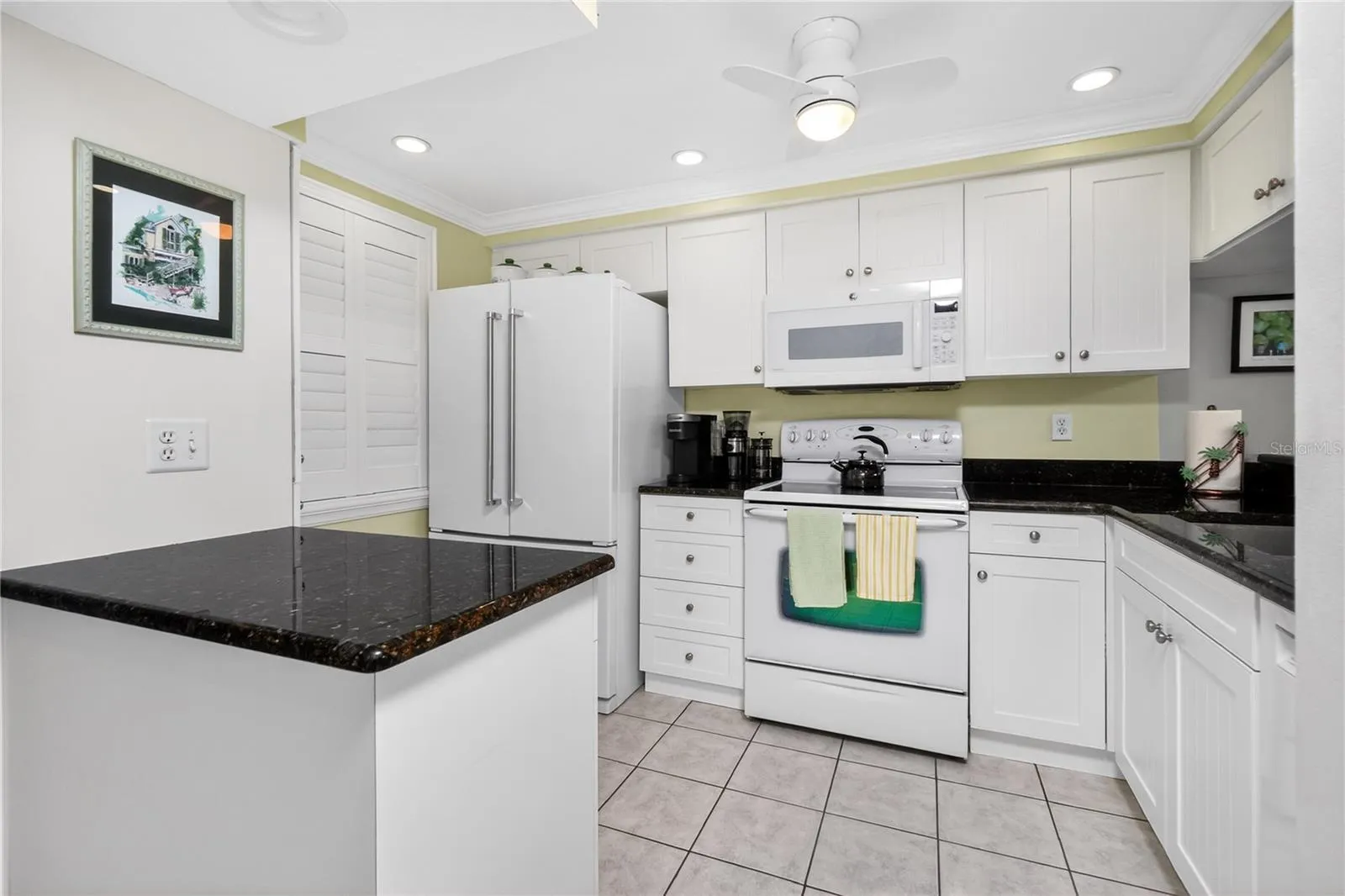 Spacious open kitchen.