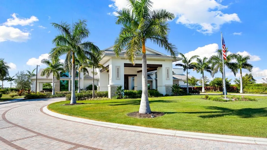 Esplanade at Azario Lakewood Ranch Community
