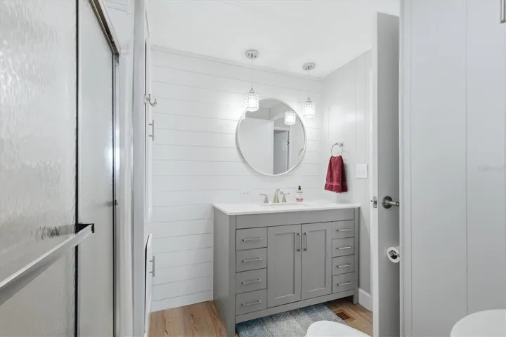 Second bedroom En-suite Bathroom