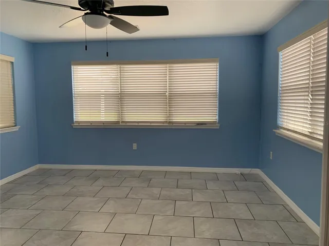 3bedroom or Option room with closet