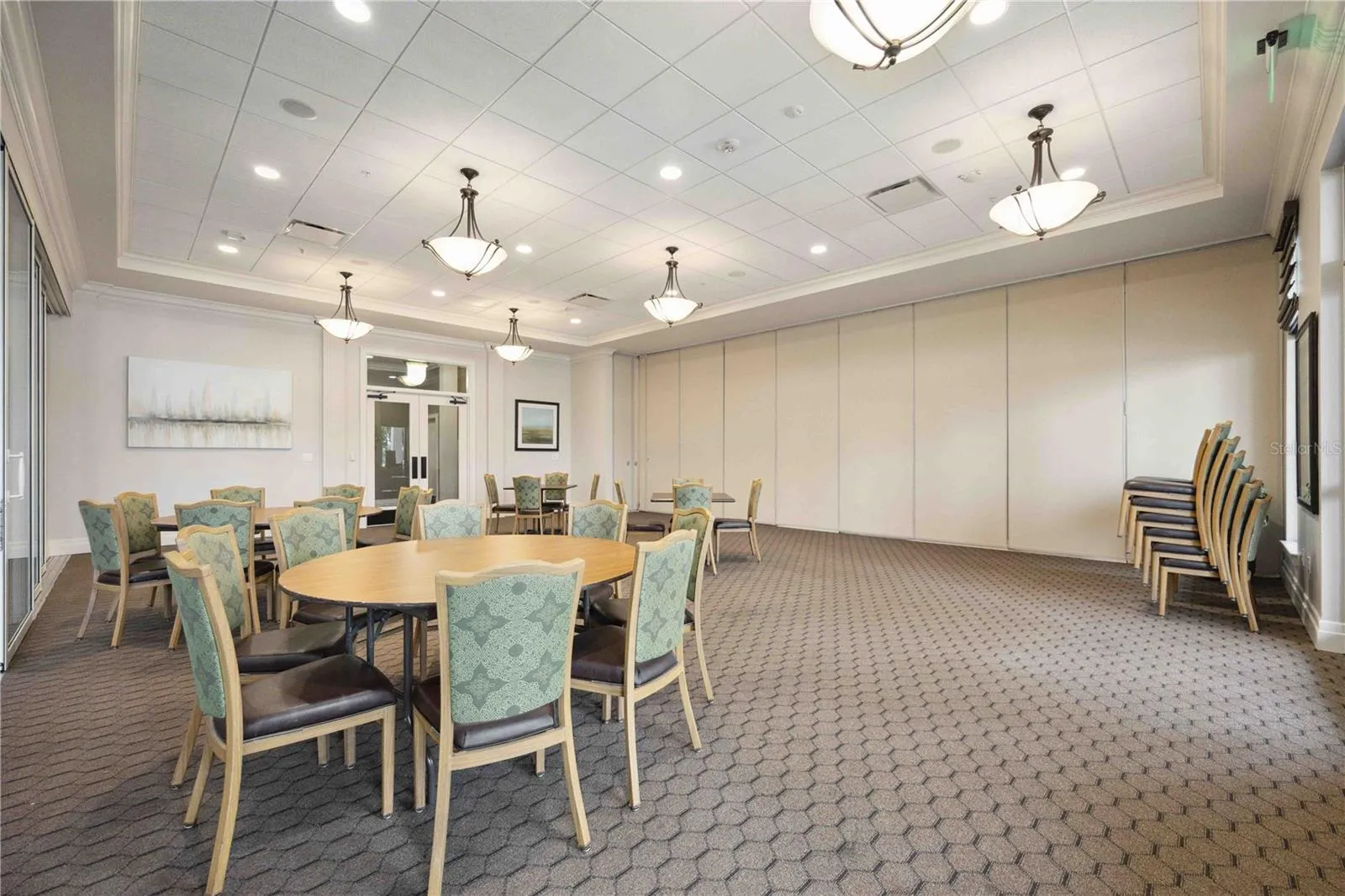 Palm Dinning Room