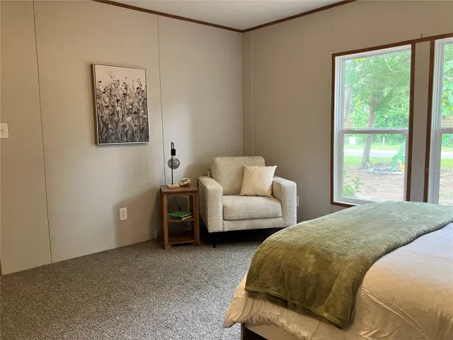Plenty of room for additional furniture