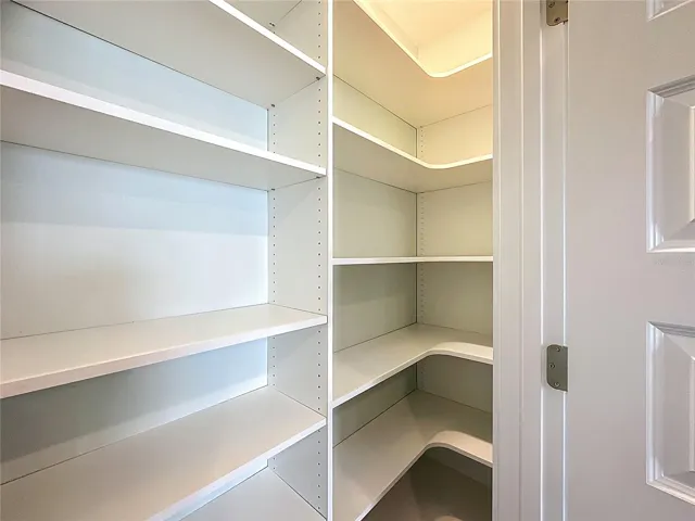 Kitchen pantry