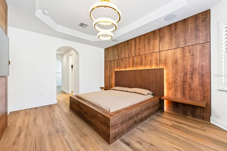 Primary suite