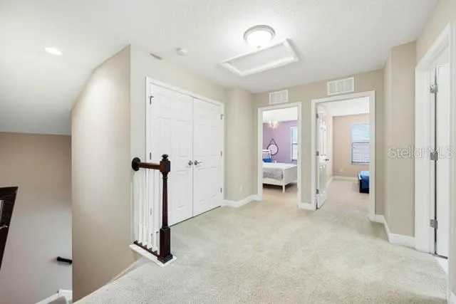 Hall upstairs between the bedrooms