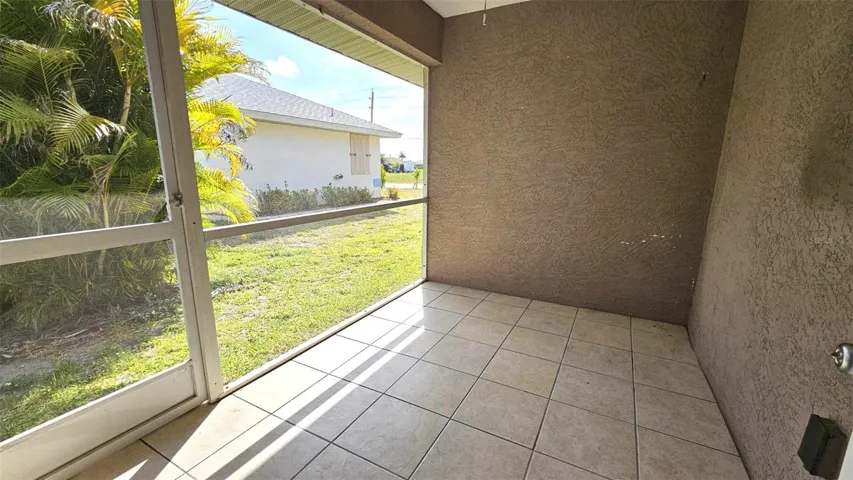 Screened lanai