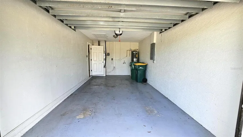 Garage-washer/dryer hookup