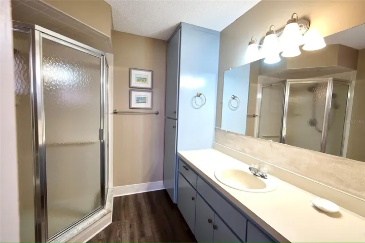 Primary bedroom full bathhroom