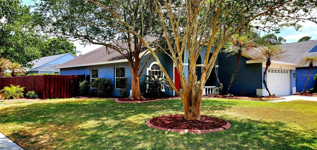 CORNER LOT