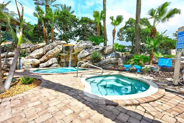The Resort-style Pool and spas