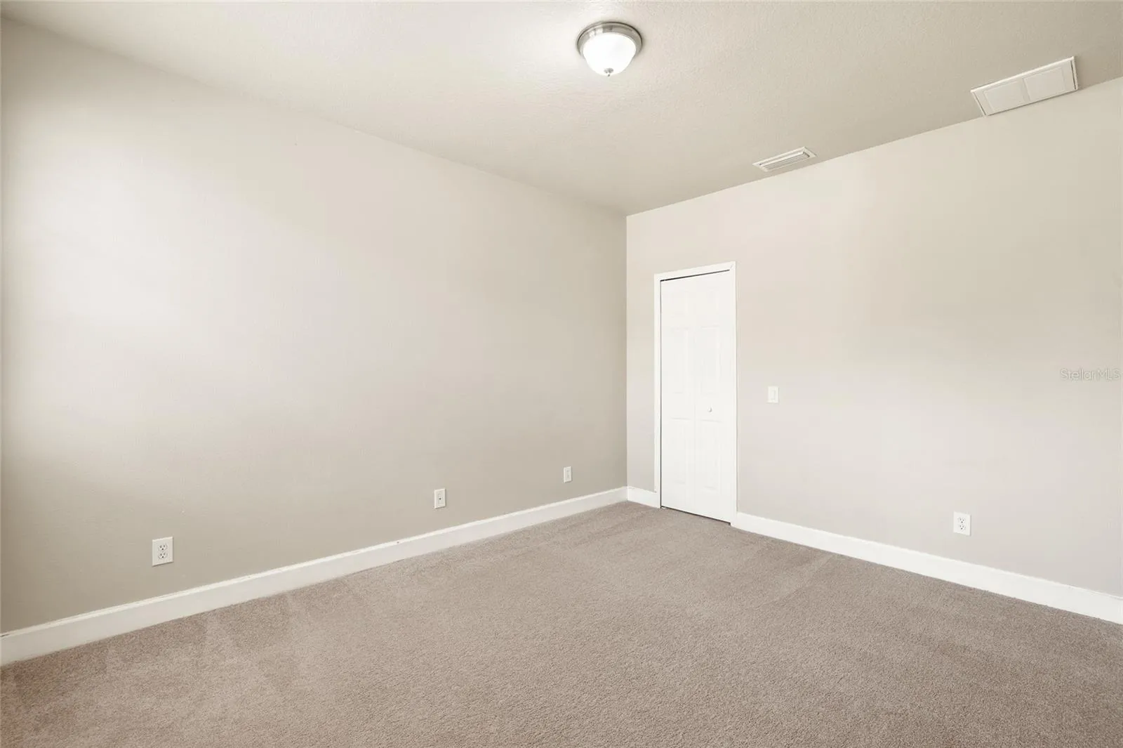 Upstairs Secondary Bedroom 2