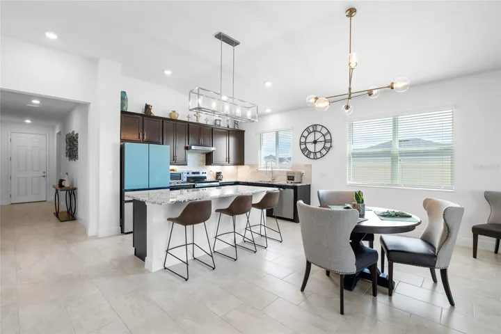 Kitchen & Dining Area