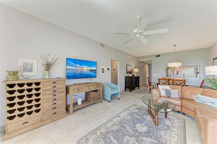 Dining/Living Room