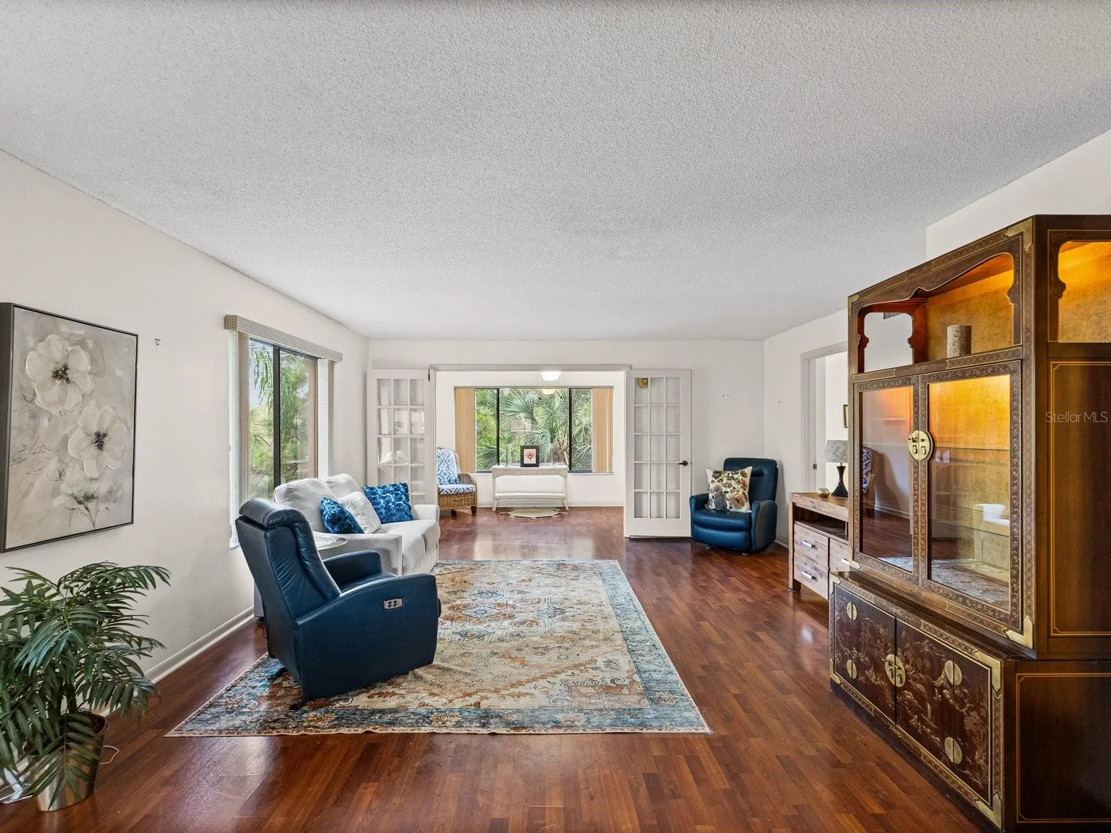 Spacious Living Room