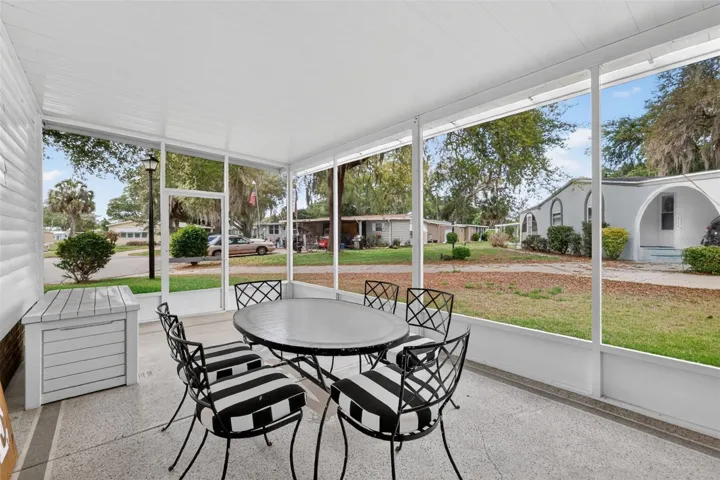 Carport / Screened Lanai