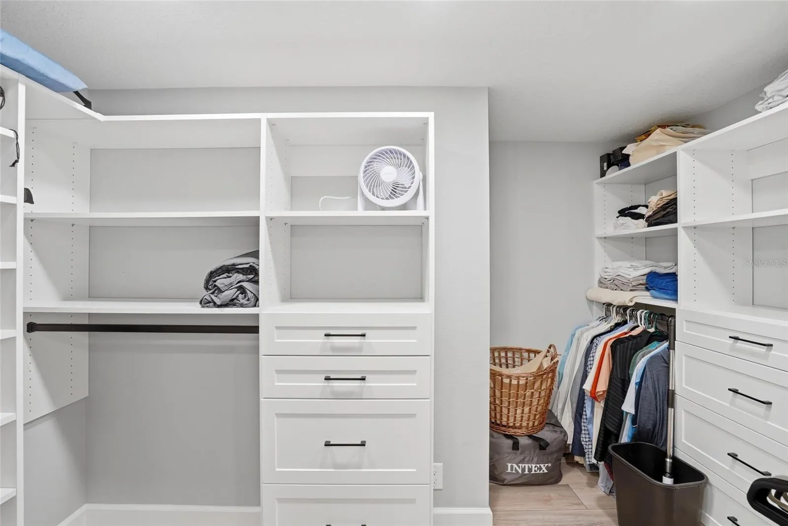 primary walk in closet