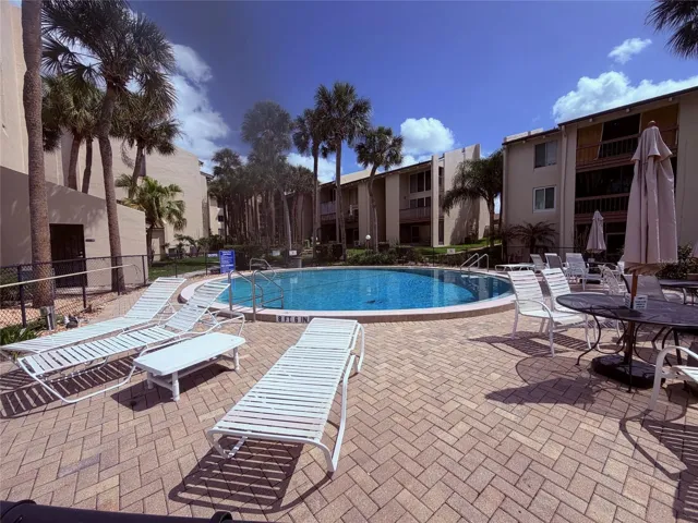 Pool#1