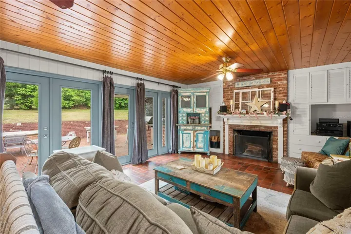 Living room with fireplace