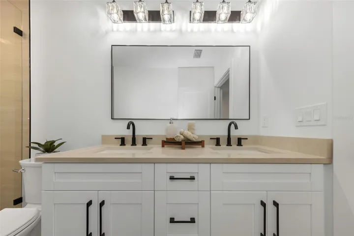 DOUBLE VANITY