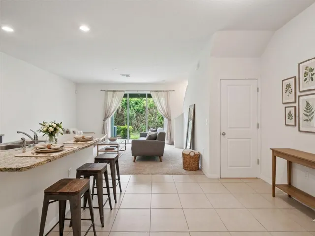 Kitchen and Eat-in Space